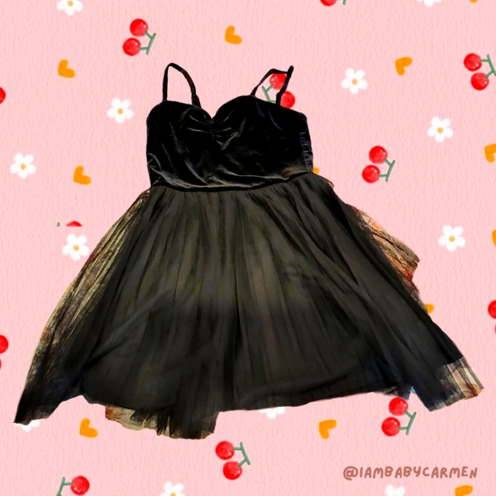 H&M 🖤 Black Ballerina Dress
